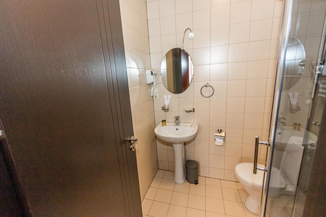 Hotel Old Tbilisi 5 Rooms ภายนอก รูปภาพ