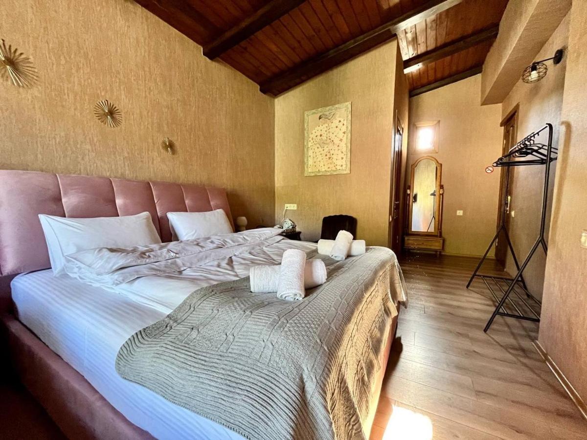 Hotel Old Tbilisi 5 Rooms ภายนอก รูปภาพ