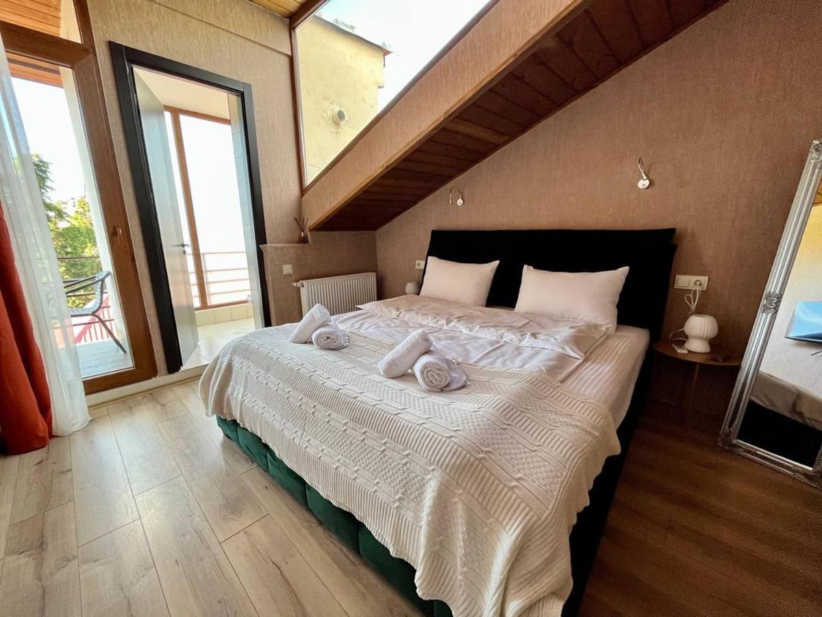 Hotel Old Tbilisi 5 Rooms ภายนอก รูปภาพ